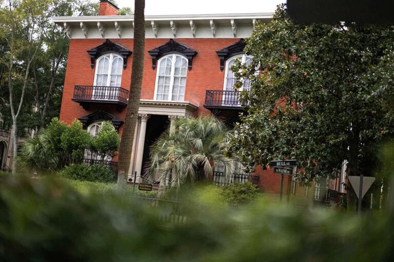 The Mercer Williams House: Savannah's Most Notorious Home - Savannah 